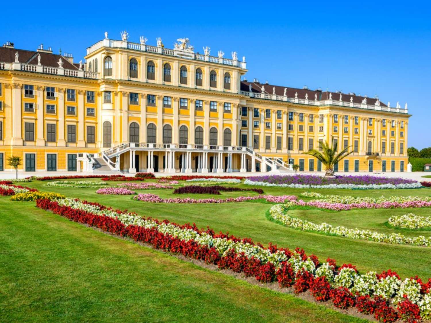 Cung điện Schoenbrunn.jpg